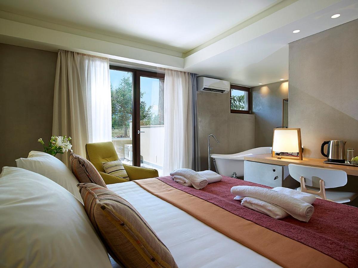 Mistral Hotel - For Solo Travelers Maleme Dış mekan fotoğraf