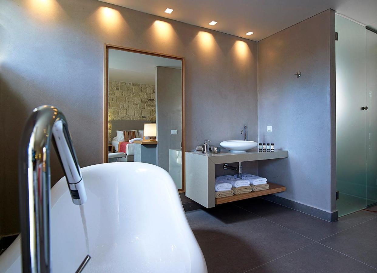 Mistral Hotel - For Solo Travelers Maleme Dış mekan fotoğraf