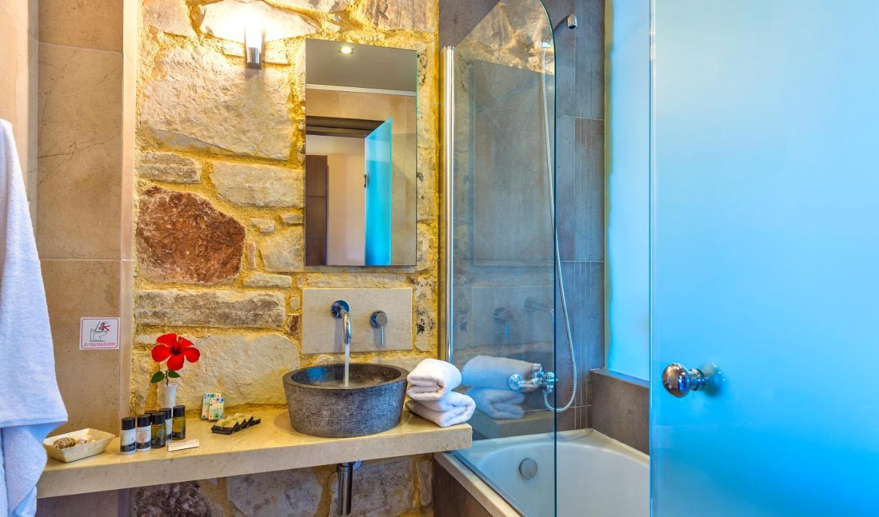 Mistral Hotel - For Solo Travelers Maleme Dış mekan fotoğraf
